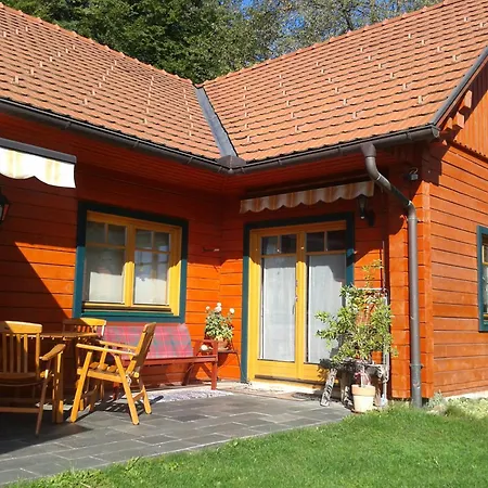 Nostalgie Apartman Ehrenhausen